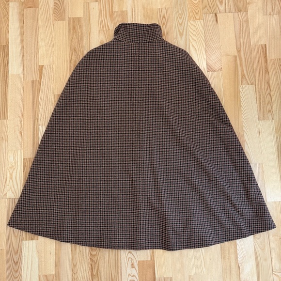 NWT Lauren Ralph Lauren Houndstooth Wool Blend Cape, Size M/L - Picture 2 of 10